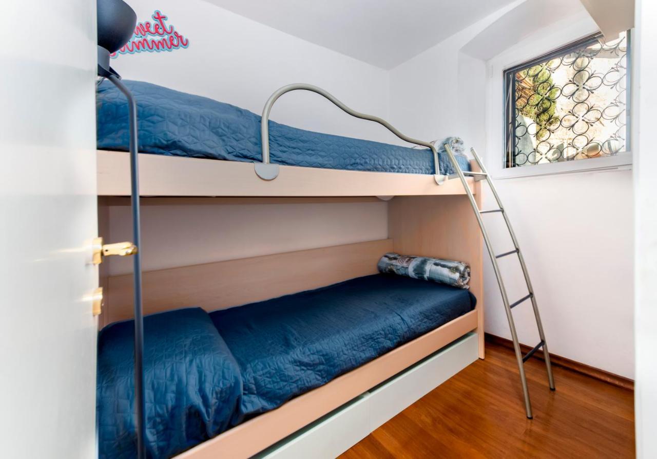 Havana - Apartment With Sea View Ρόβινι Εξωτερικό φωτογραφία